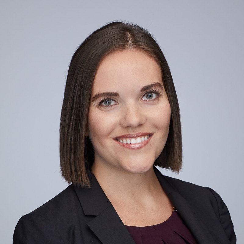 Arendt-Sarah-171103-4152-fave-linkedin